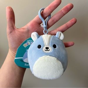 NWT Squishmallows Sol Blue Skunk Clip 3” 3.5” Squishmallow Amazon Version